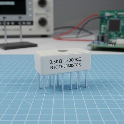 Résistant DIP Thermistor NTC de précision avec matériau céramique et plage de résistance 0.5KΩ 2000KΩ pour la mesure de la température